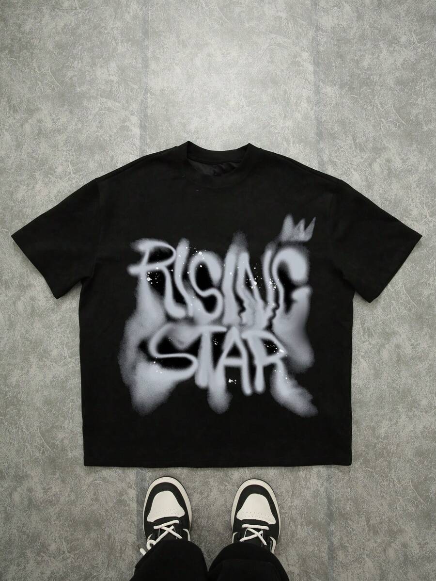 SHEIN Camiseta casual de manga curta com estampa de desenho animado para meninos adolescentes, adequada para o verão