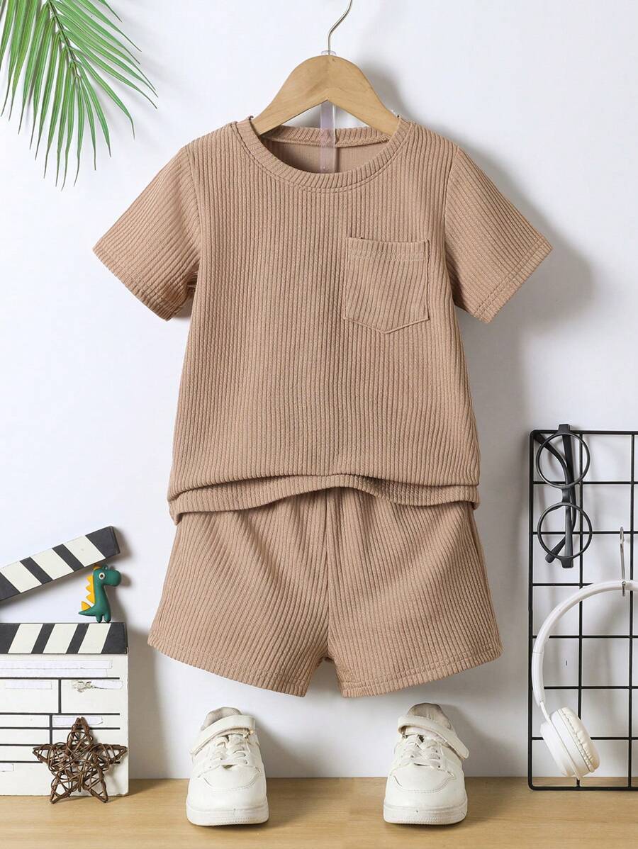 SHEIN 2 Stücke/Set Kleine Jungen Einfarbig Rundkragen Kurzarm T-Shirt und Shorts Set