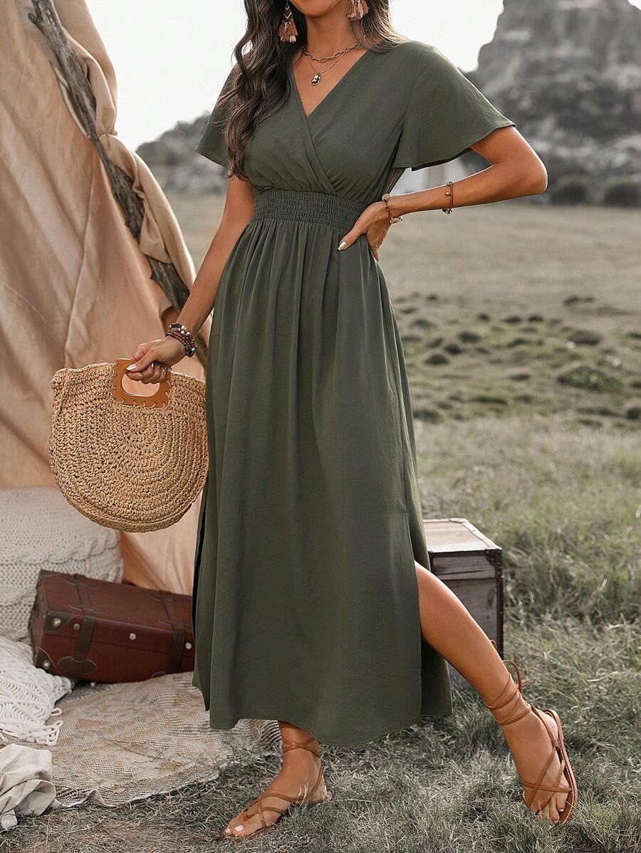 SHEIN PETITE Robe de plage bohème à taille froncée pour femme pour le printemps/été, robe casual pour les trajets, ourlet asymétrique évasé, fentes latérales, manches évasées