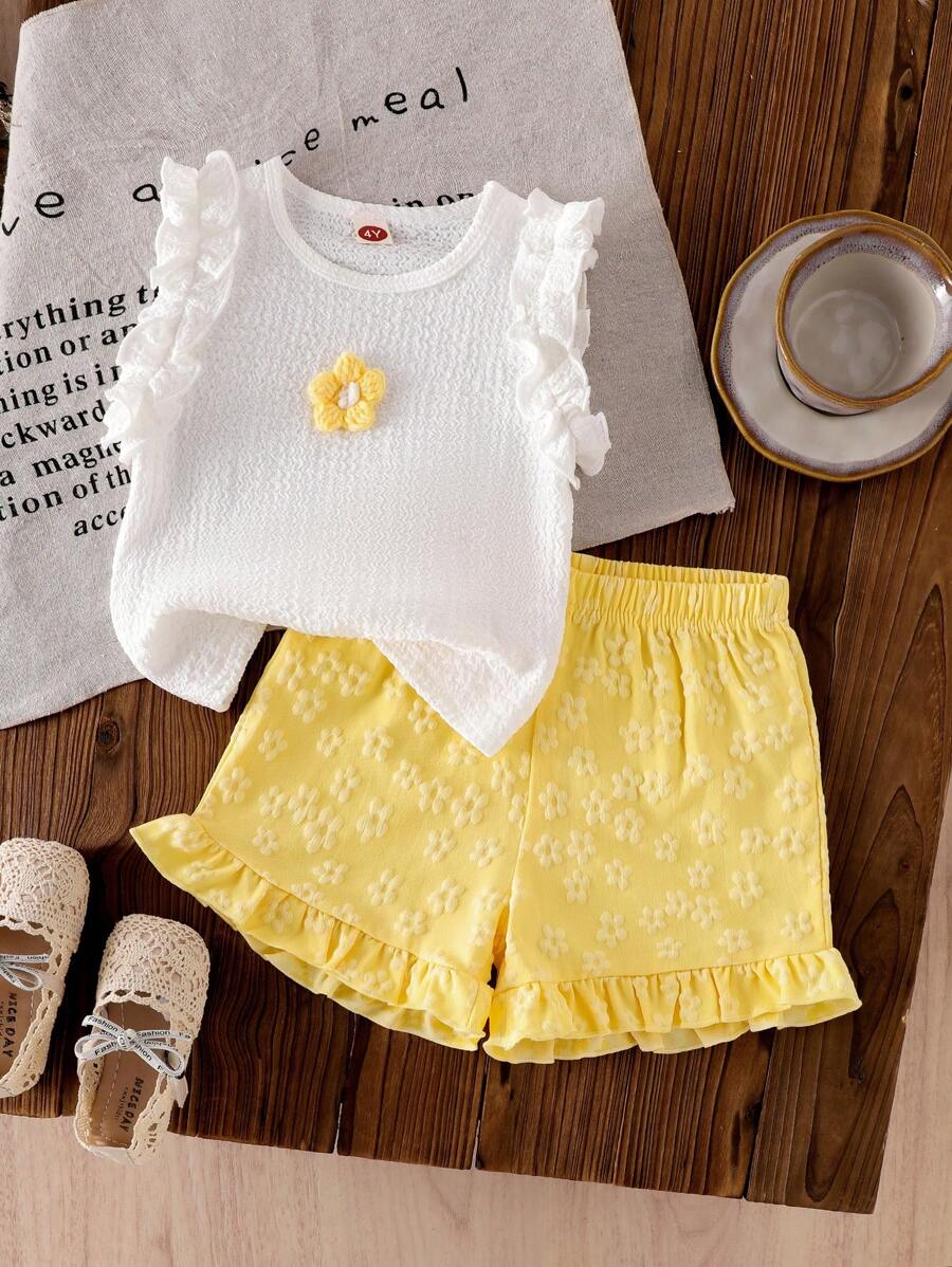 SHEIN Conjunto de colete e short amarelo com babados, malha jacquard marfim, para meninas pequenas, roupa de verão fofa e adorável para bebês