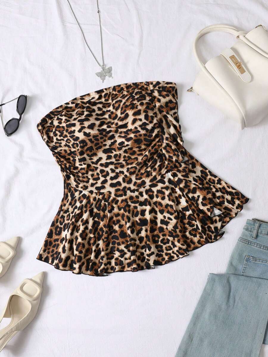 SHEIN PETITE CURVE Top a fascia da donna con volant a stampa leopardata e taglie oversize