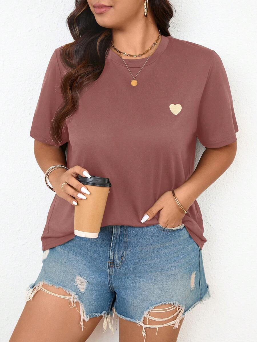 SHEIN Frenchy Plus Size Casual Heart Embroidered Round Neck Short Sleeve T-Shirt