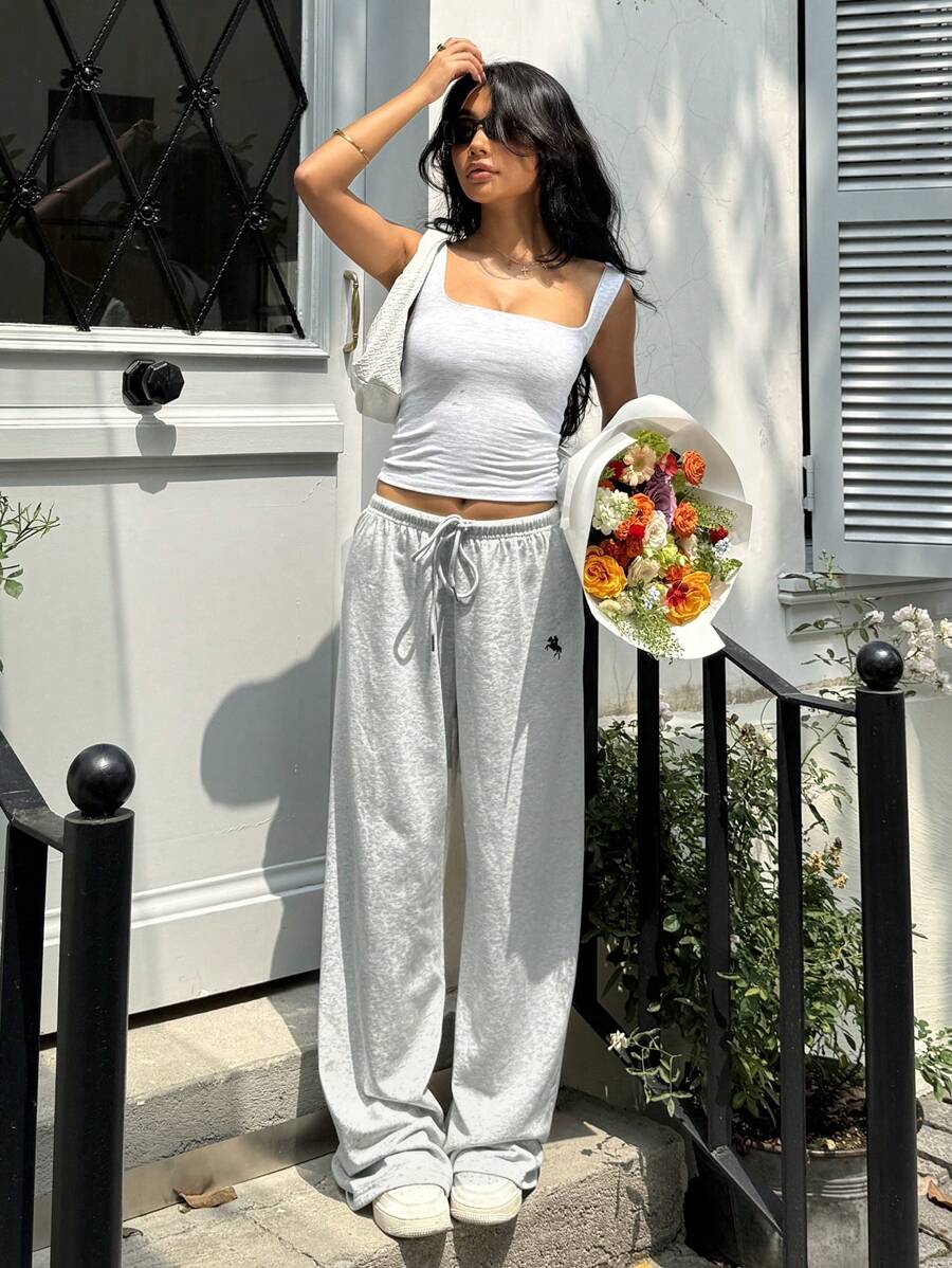 SHEIN EZwear Pantaloni da tuta casual estivi, morbidi e larghi, con cordoncino e ricamo