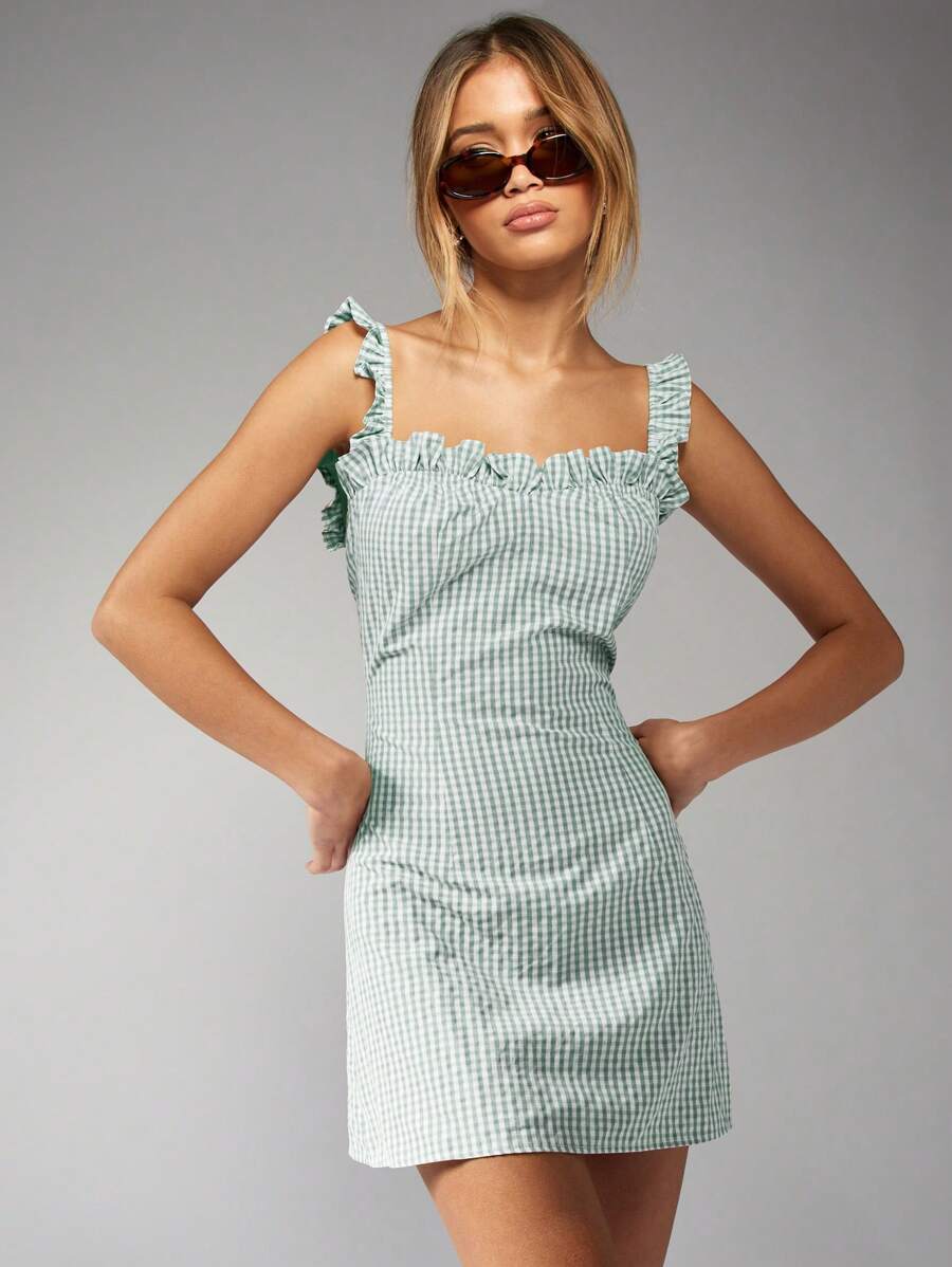 MISSGUIDED Minidress estiva a quadretti con volant sulle spalline, scollo quadrato, adatta per look cottage core, primavera/estate, adatta per tè in giardino, picnic, campagna