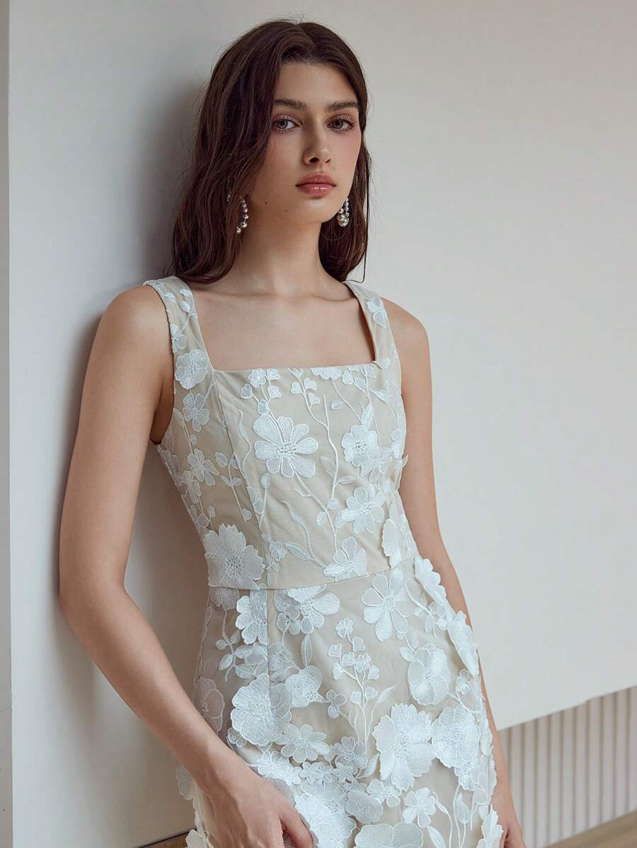MOTF STUDIO Vestito con chiusura lampo e applicazioni