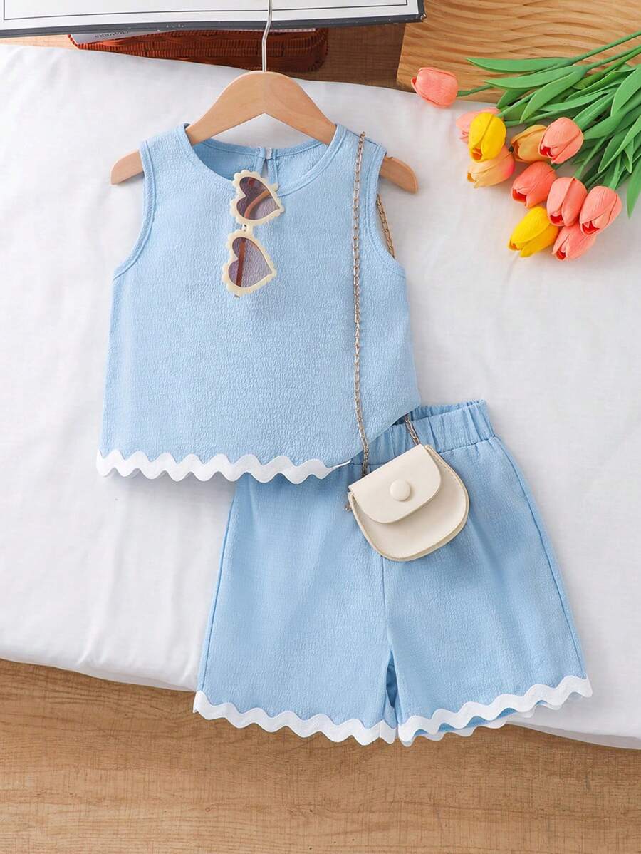 Conjunto de 2 piezas de niña (talla pequeña) con top sin mangas con textura y ribete contrastante, y pantalones cortos informales
