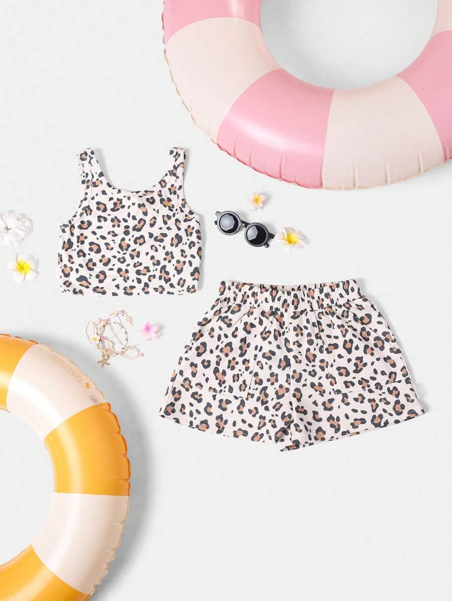 SUMWON Conjunto de dos piezas de verano a juego con estampado de leopardo que incluye top de tirantes y shorts de cintura alta sin mangas para usar en vacaciones y playa