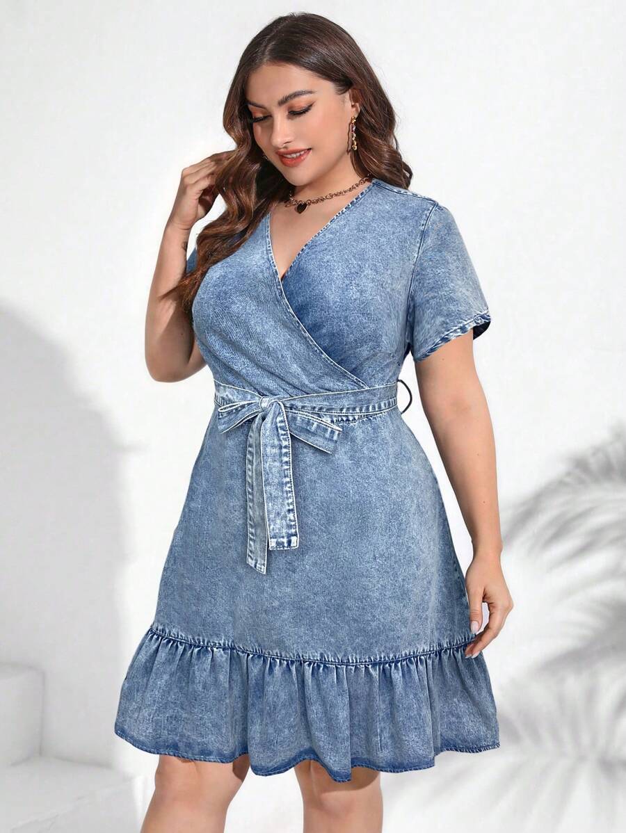 EMERY ROSE Lässiges Denim Kleid in Große Größen, Sommer