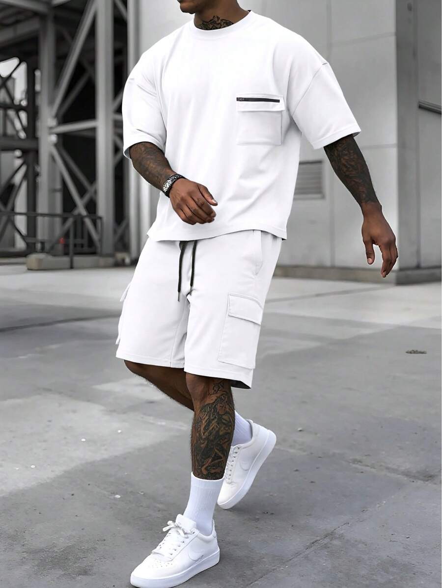 Manfinity LEGND Men's Summer Flap Pocket Loose T-Shirt & Cargo Shorts Set