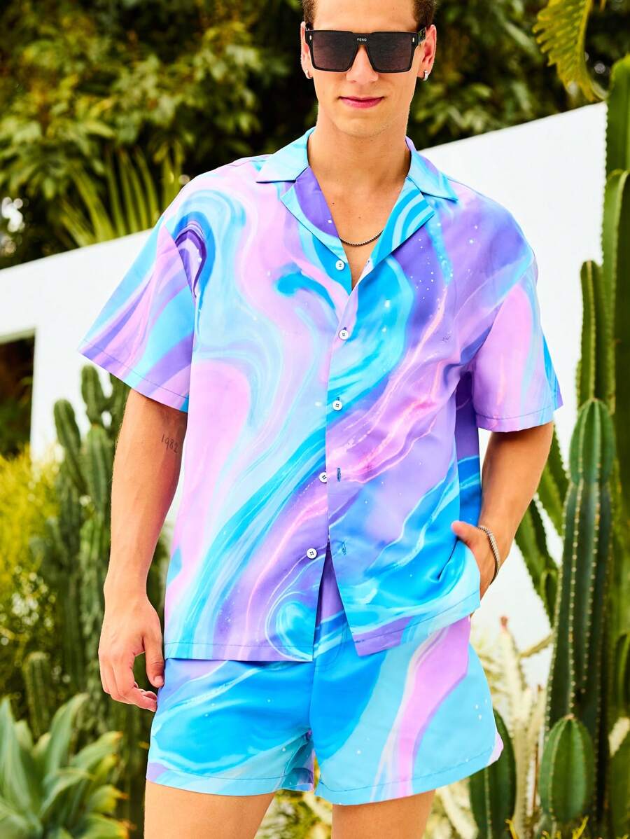Manfinity Swimmode Camisa de Manga Curta com Estampa Tie Dye e Shorts, Traje de Praia Havaiano, para Homens
