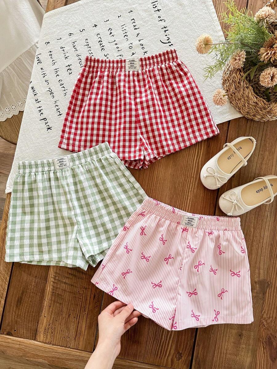 LMoss Kids Conjunto de 1 + 3 para niña, compuesto por pantalones cortos integrados con parche, lazo y estampado de letras, adecuado para el hogar, salidas, deportes y compras