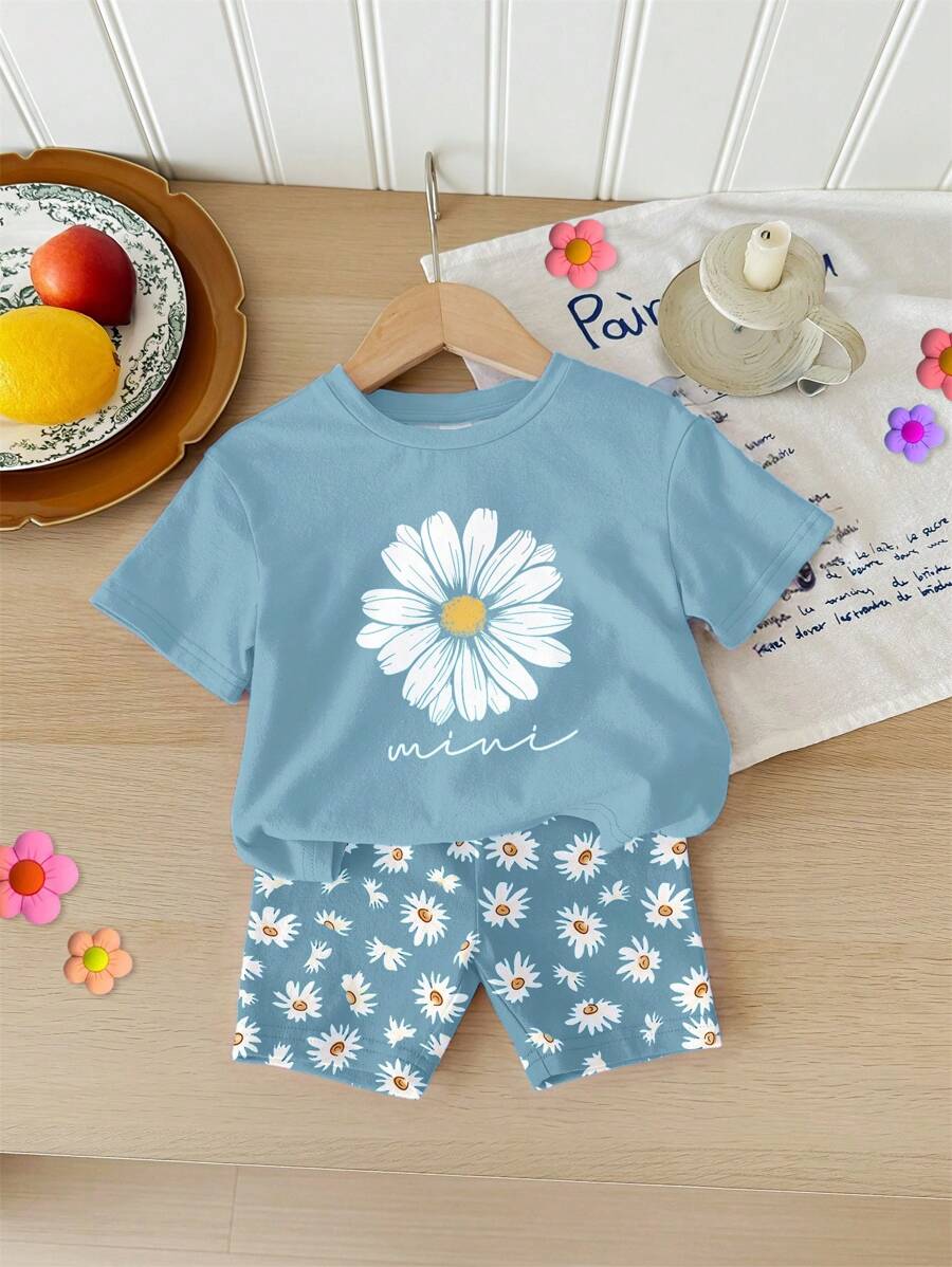 SHEIN Conjunto de 2 piezas de pantalón corto y manga corta casual y minimalista para niñas, apto para el verano
