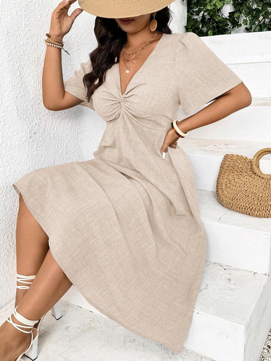 SHEIN Frenchy Große Größen Damen einfarbiges minimalistisches Twist Knoten V-Ausschnitt Kurzarm A-Linien Kleid