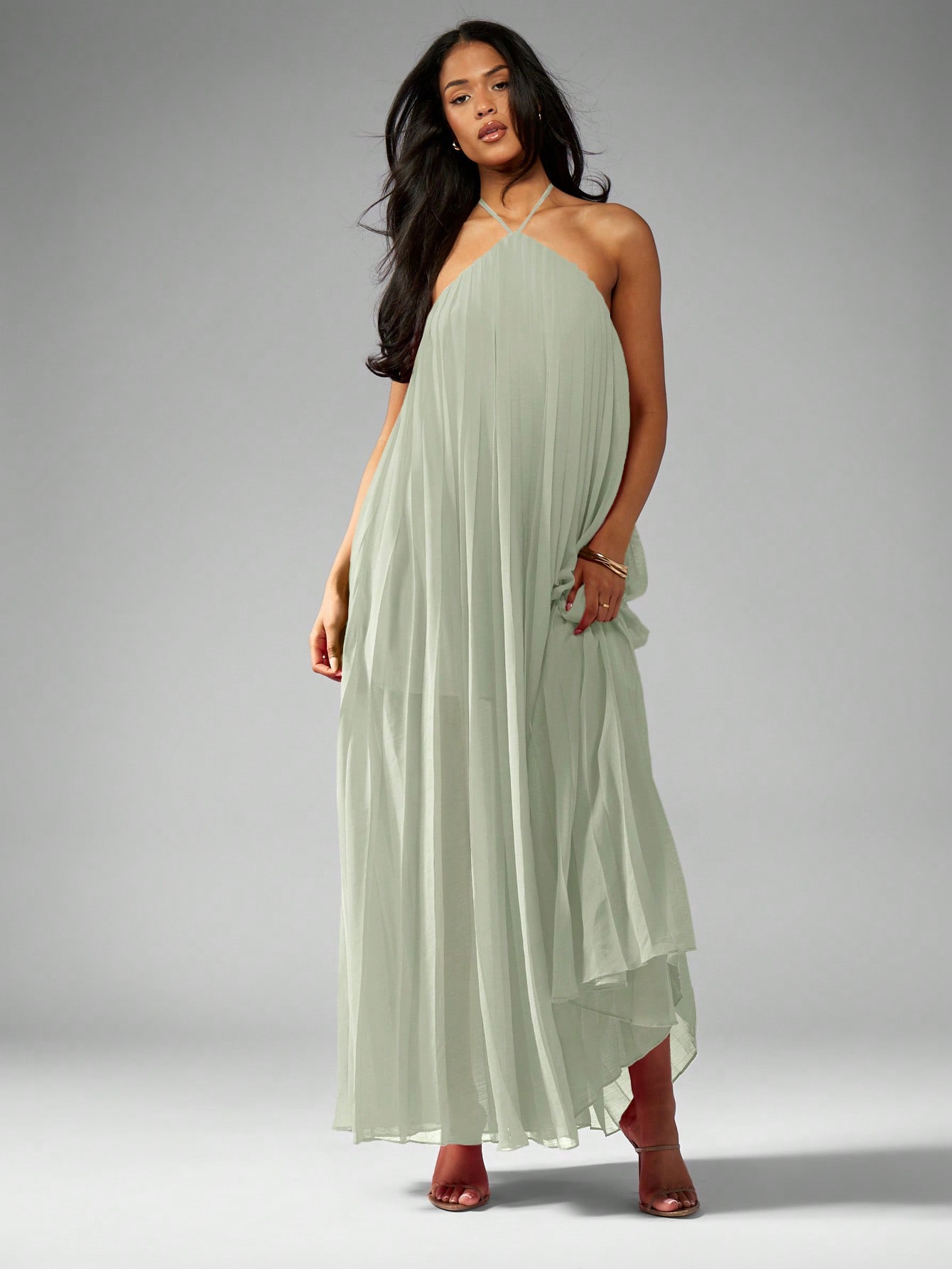 MISSGUIDED Pleated Georgette Halter Floor Length Open Back Maxi