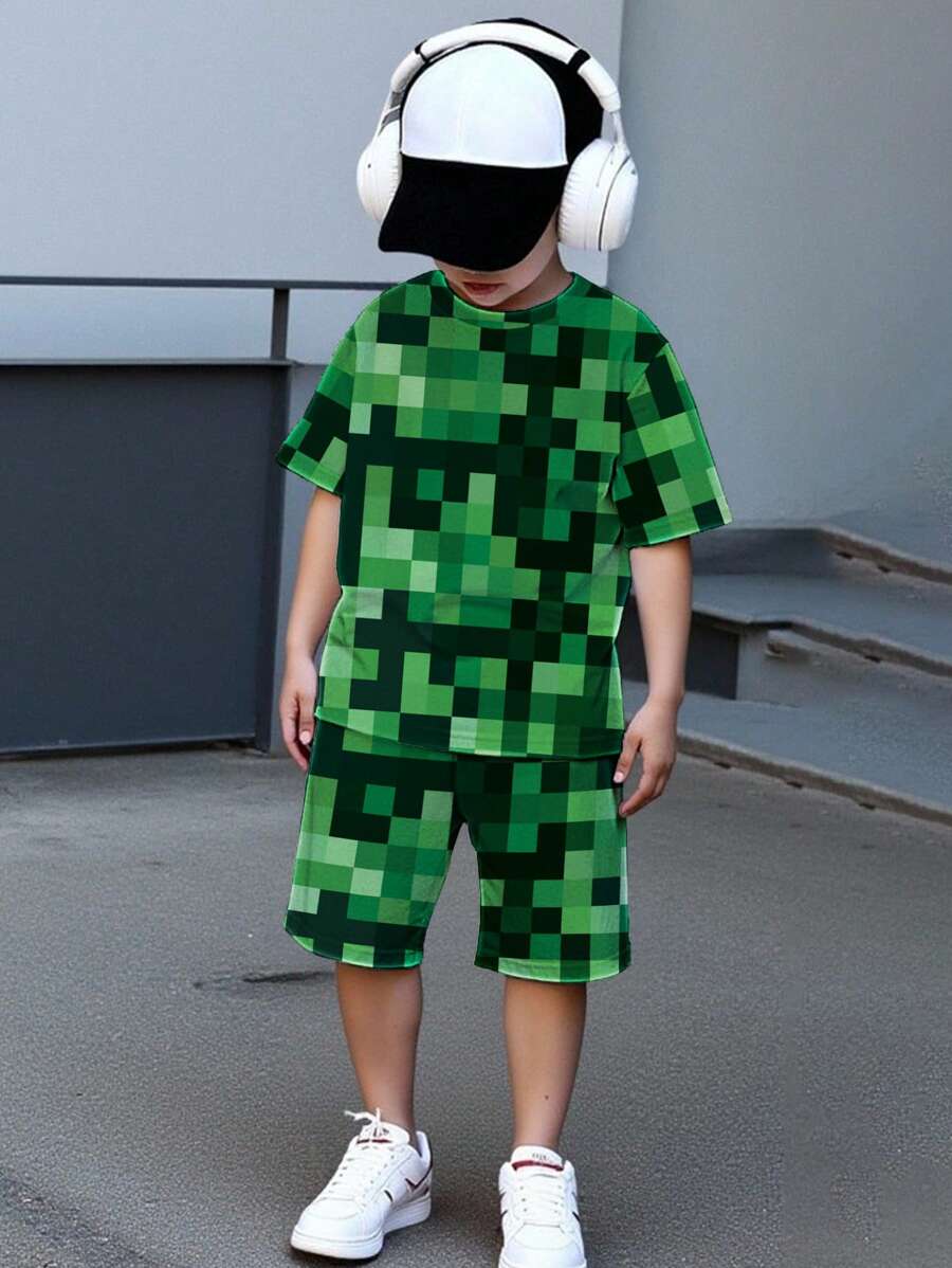 GraphicGems Boy 2-Piece Set: Allover Print Short Sleeve T-Shirt And Shorts Young Boys 2 Piece For Summer