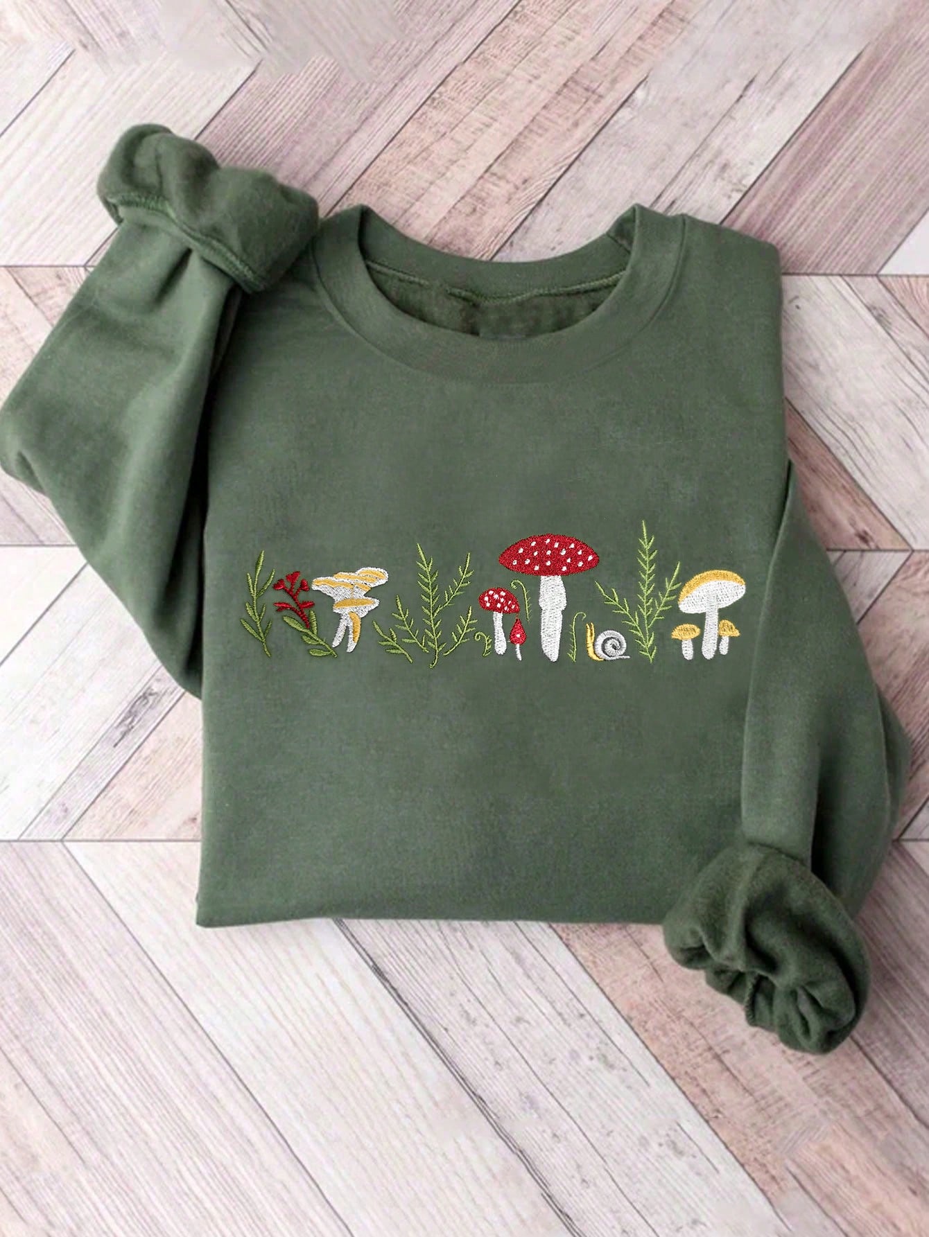 INAWLY Embroidered Mushroom Sweatshirt | Botanical Embroidery | Cottage Core Embroidered Mushroom Crew Neck Sweatshirt Graduation,Back To School,Graduation,Teacher For Women,Back To School Pullover Fall Sweatshirt