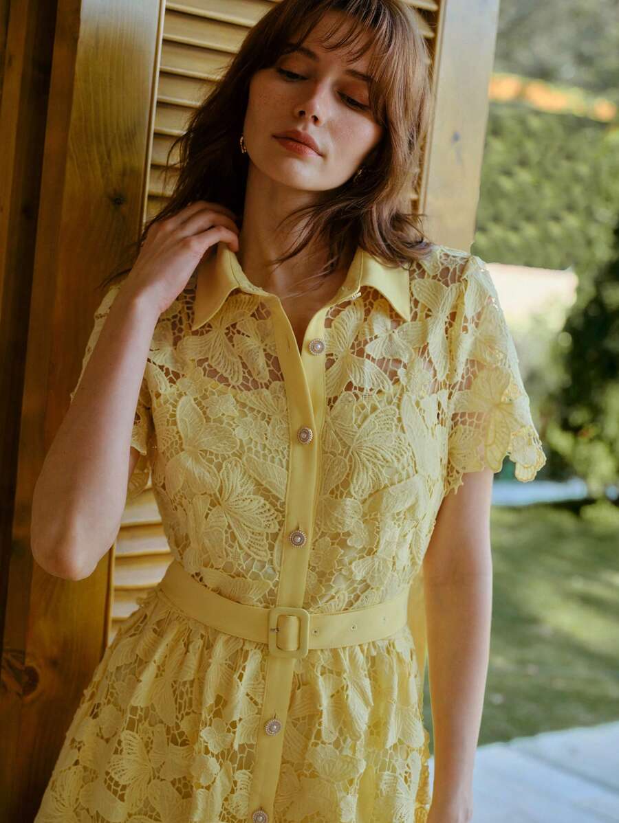 MOTF STUDIO VESTIDO MIDI CINTURADO CON HEBILLA DE ENCAJE GUIPURE