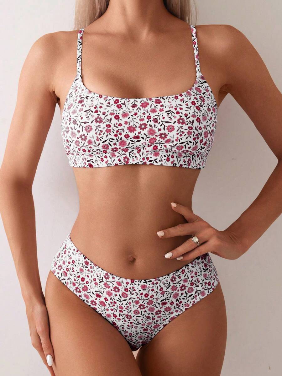 SHEIN Swim Women's Summer Beach Ditsy Floral Sexy Bikini Swimsuit Set