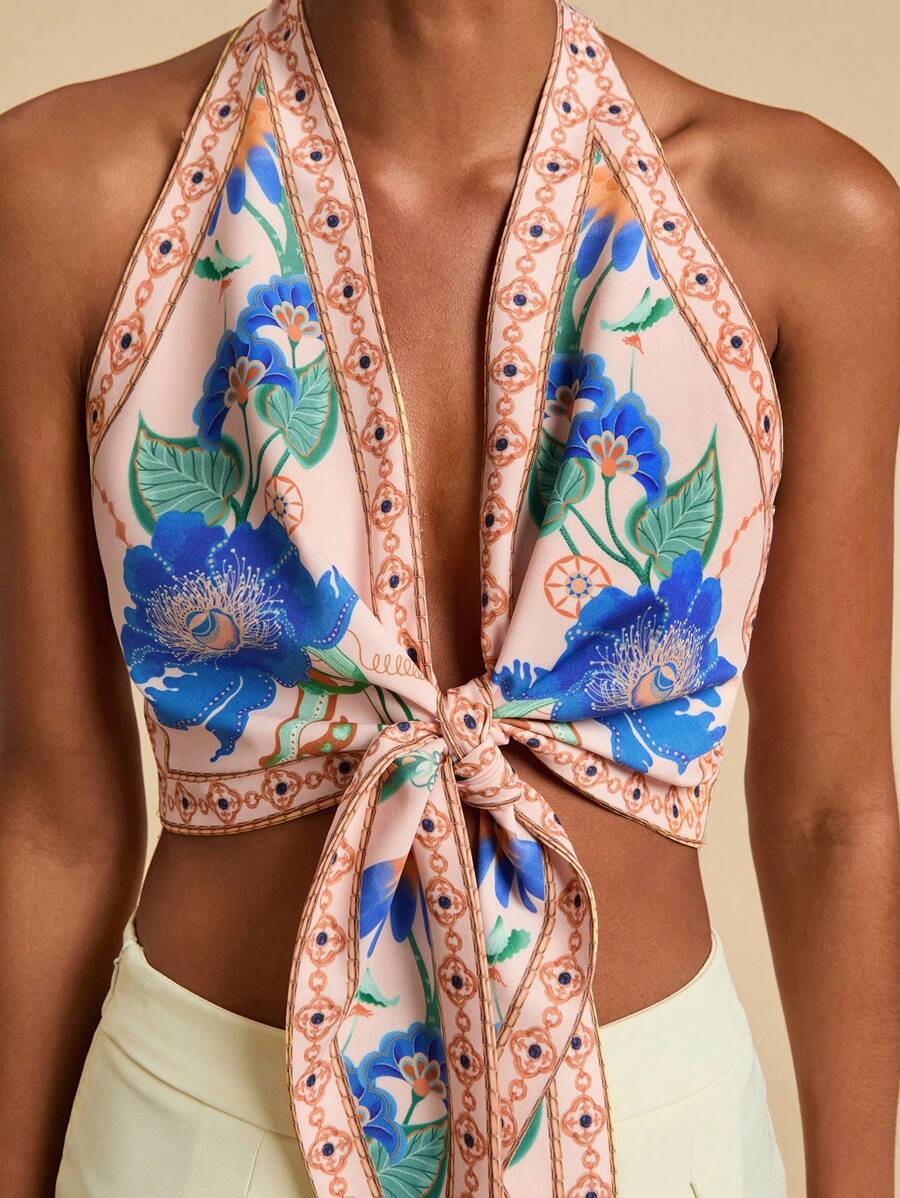 Travachic Top de mujer para vacaciones con estampado floral, detalle de nudo delantero, y escote trasero sin espalda