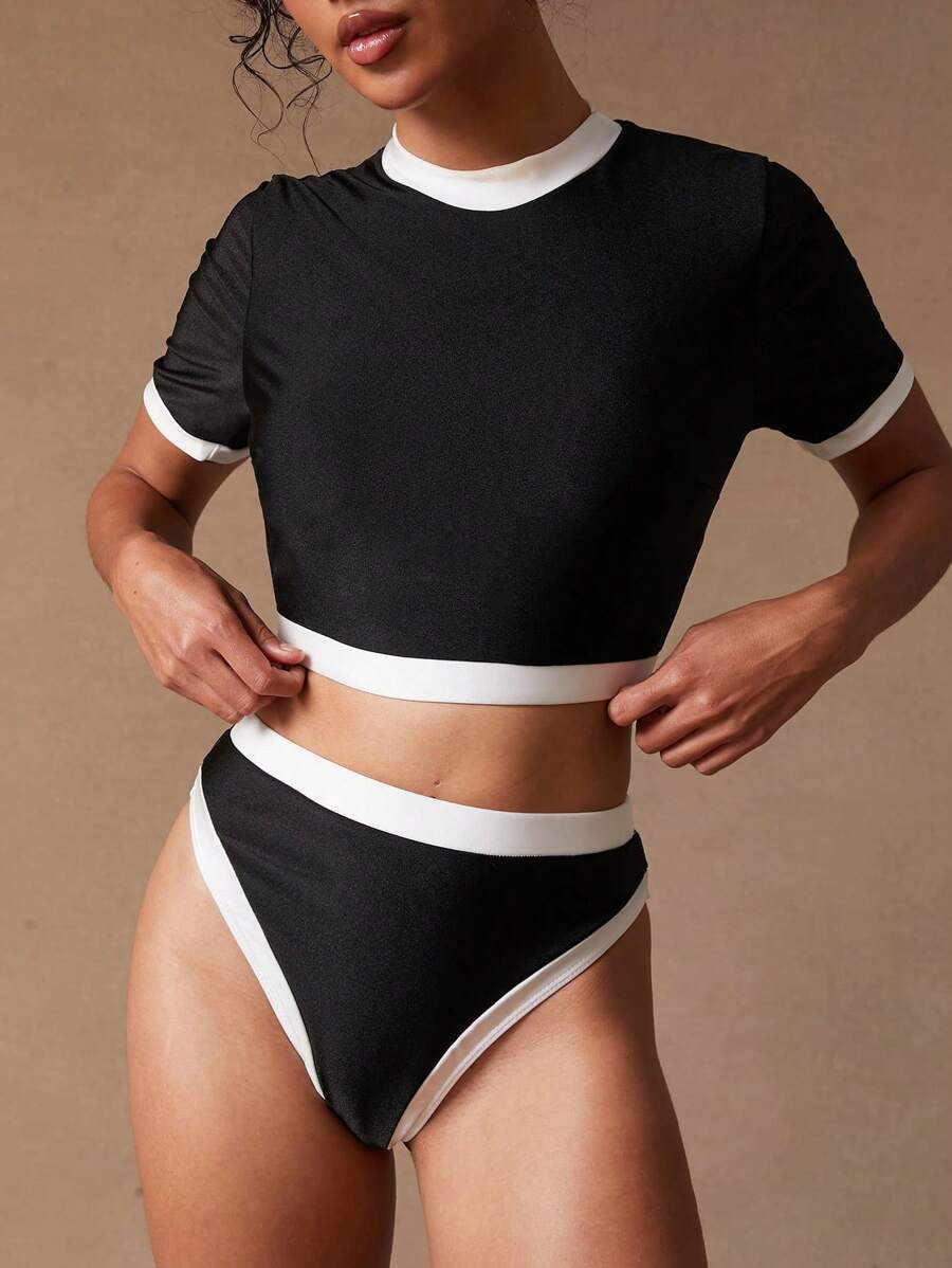 NYA SZN Costume da bagno bikini in blocchi di colore, rashguard, vacanza, outfit estivi da spiaggia per donna
