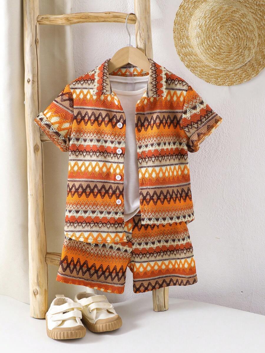 SHEIN Vintaside Kids Conjunto de camisa de manga corta y pantalones cortos para niño, conjunto de camiseta de moda de verano