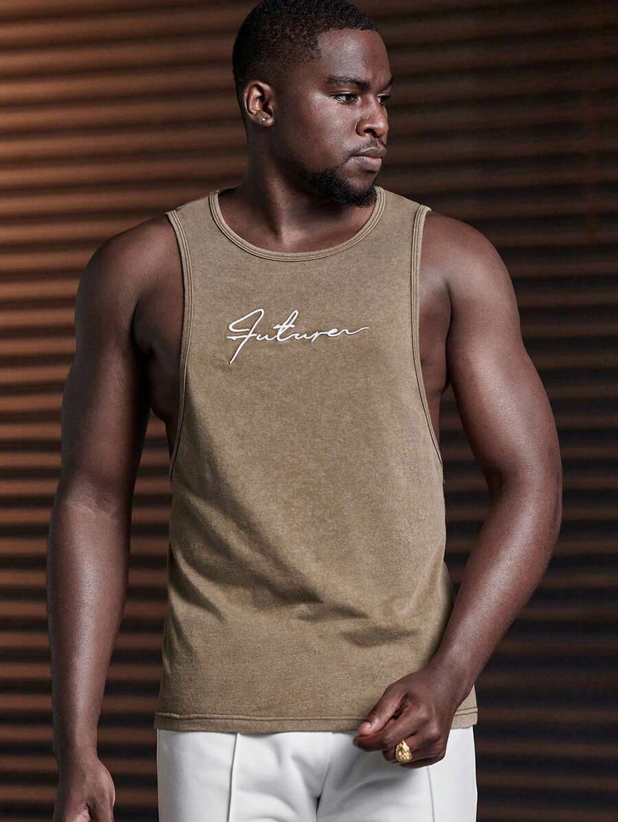Manfinity BRENVOR Men's Vintage Knitted Casual Daily Loose Embroidery Sleeveless Tank Top