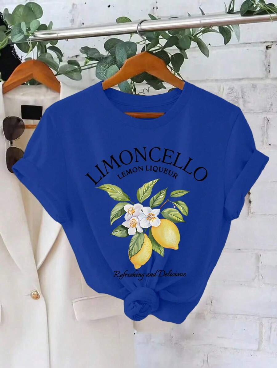 SHEIN Holidaya Camiseta de manga corta y cuello redondo con estampado de limones y letras, talla grande - suave, transpirable, microelástica, top casual para verano y primavera - ropa de mujer de talla grande con ajuste regular, camisetas gráficas para mujeres