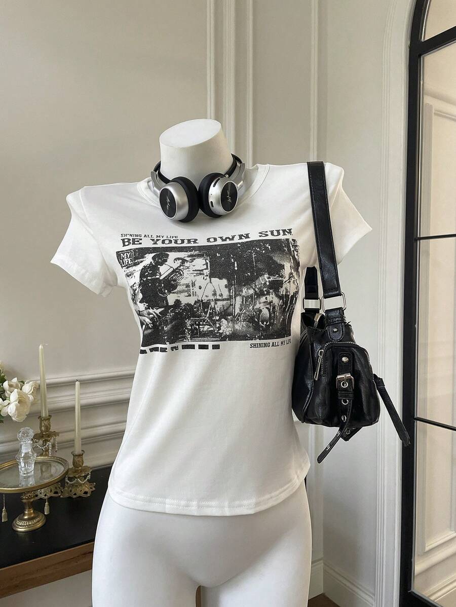 SHEIN EZwear Damen Y2K 90er Jahre Vintage T-Shirt mit Gitarren-Grafik und Spruch, kurz geschnitten