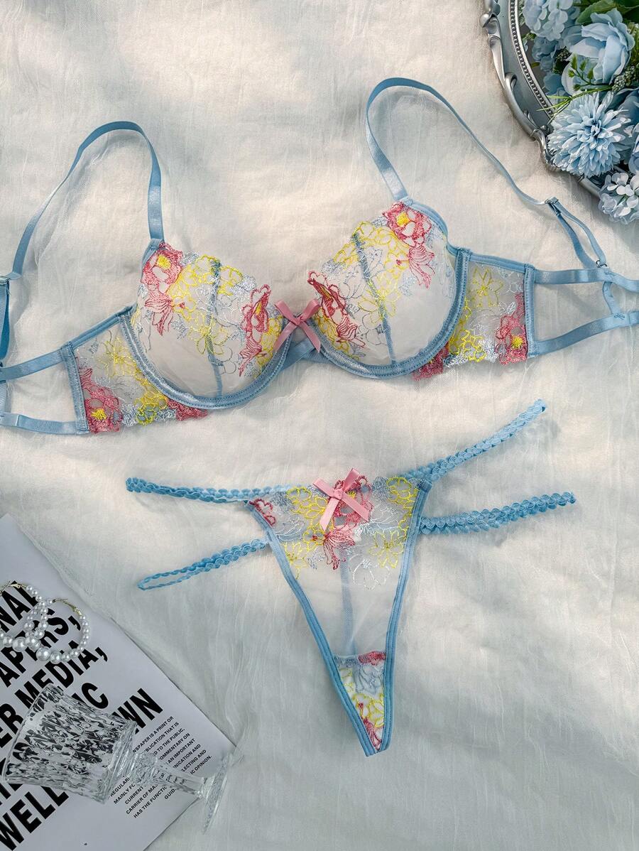 SHEIN Set de 2 sujetadores sin aros con bordado vintage romántico y lazo