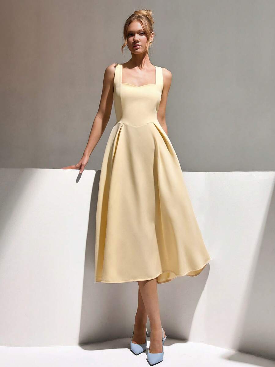 CLARA VERO Vestido midi elegante con escote de corazón y corsé en color amarillo mantequilla para mujer