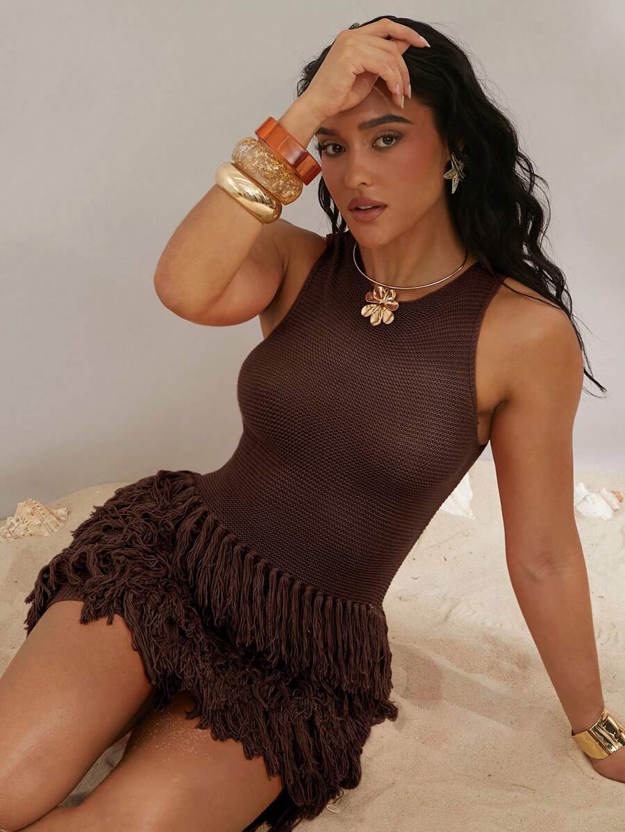 Silquee Women's Solid Color Crew Neck Sleeveless Fringed Hem Bodycon Sweater Dress