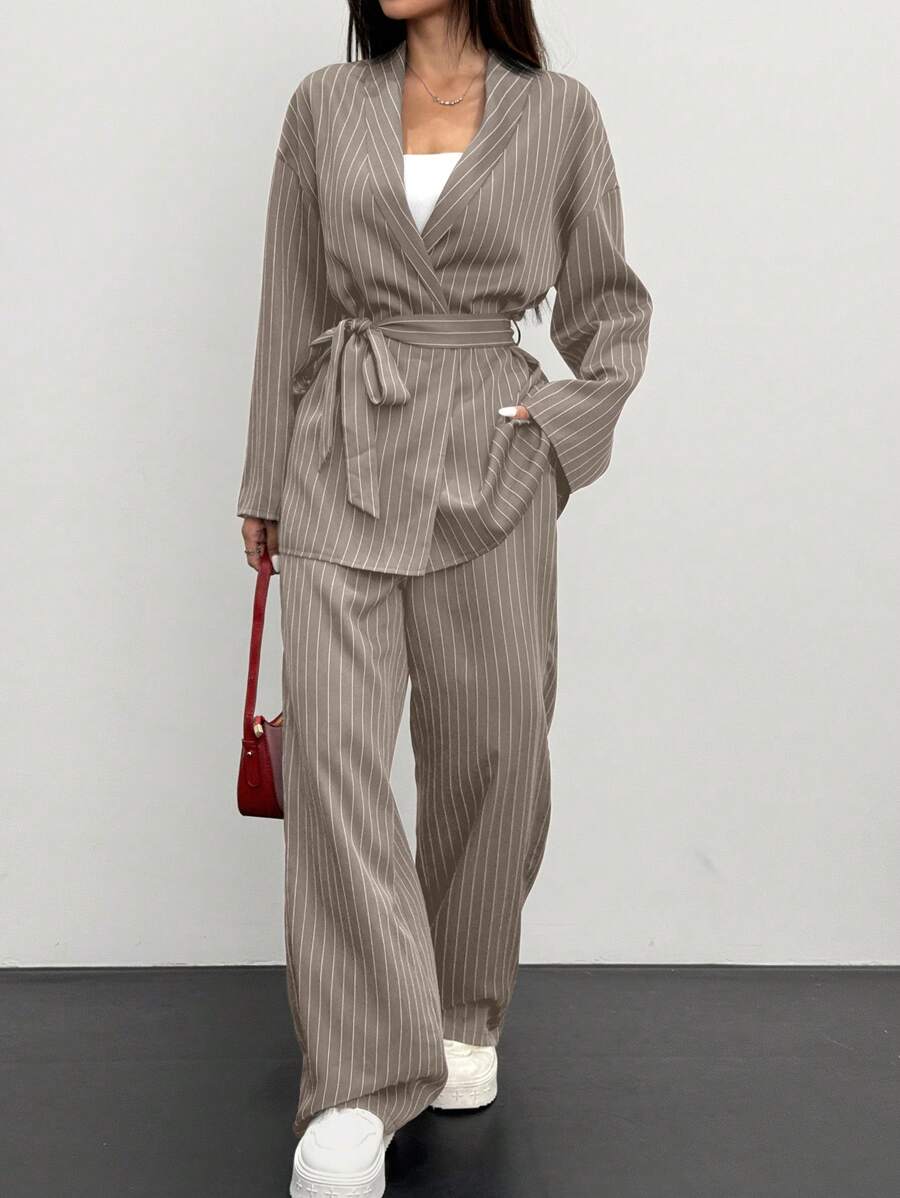 Firerie Plus Size Women's Striped Wrap Elegant & Casual Kimono Blazer Suit Set, Grey Office Commuter Formal 2 Pieces Suit Outfit/Valentine's Day/Concert/Performance Costume/Dating/Senior Banquet/Dance/Wedding Season/Sexy/Elegant/Commuting/Back To School Season/Vacation/Beach/Elegant Romance/Office Enchantress/Siren Style/Birthday Party Outfits Long Sleeve Suit Autumn Four Seasons Jacket & Straight Pants Suit Set/Multi-Piece Set Graduation,Back To School,Teacher Outfits For Women,Fall Women Clothes