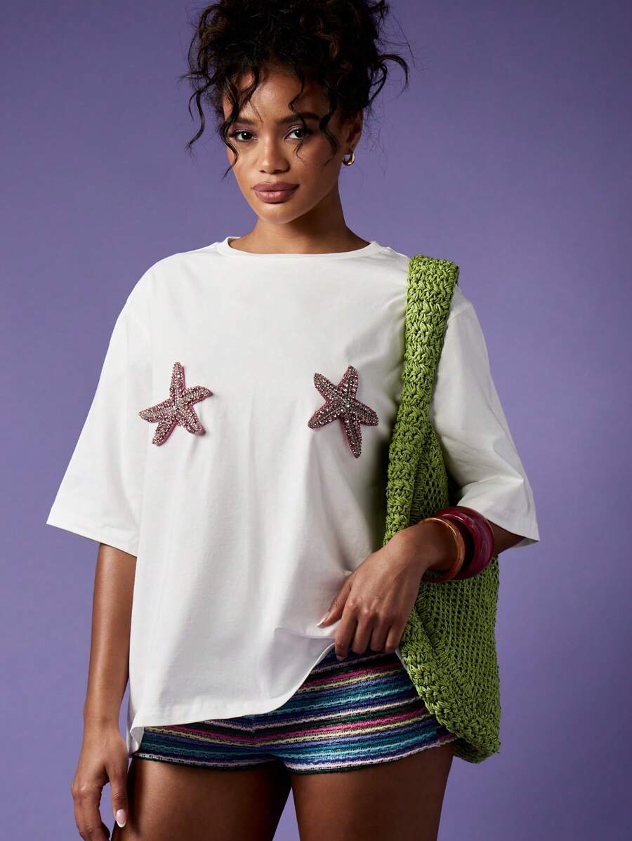 MISSGUIDED Camiseta de verano oversize con aplicación de estrella de mar brillante, ropa de playa y resort, uso casual diario