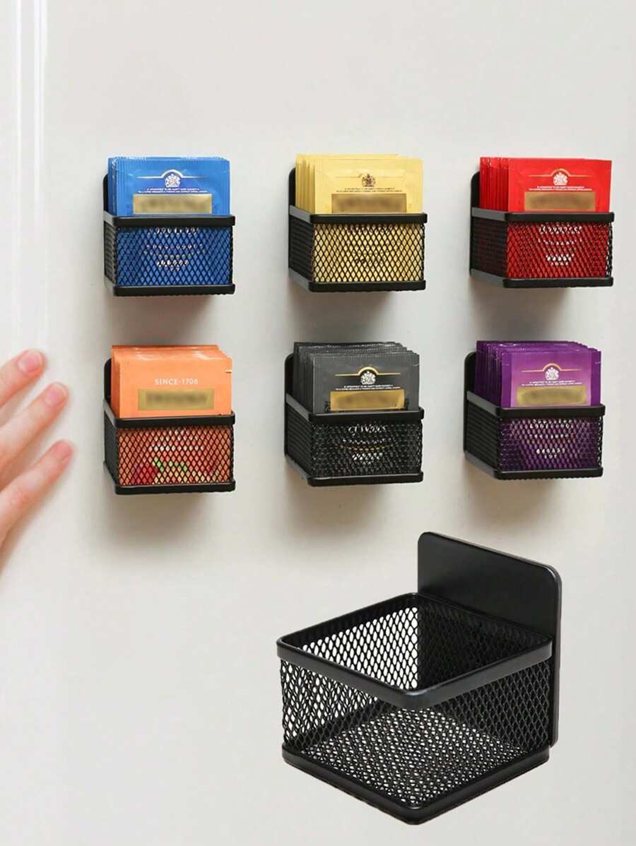 SHEIN 1 pièce Organisateur de sachets de thé magnétique, boîte de rangement à thé en métal noir, organisateurs et rangements de thé montés au mur économisant l'espace pour le réfrigérateur, l'étagère de cuisine et le comptoir.