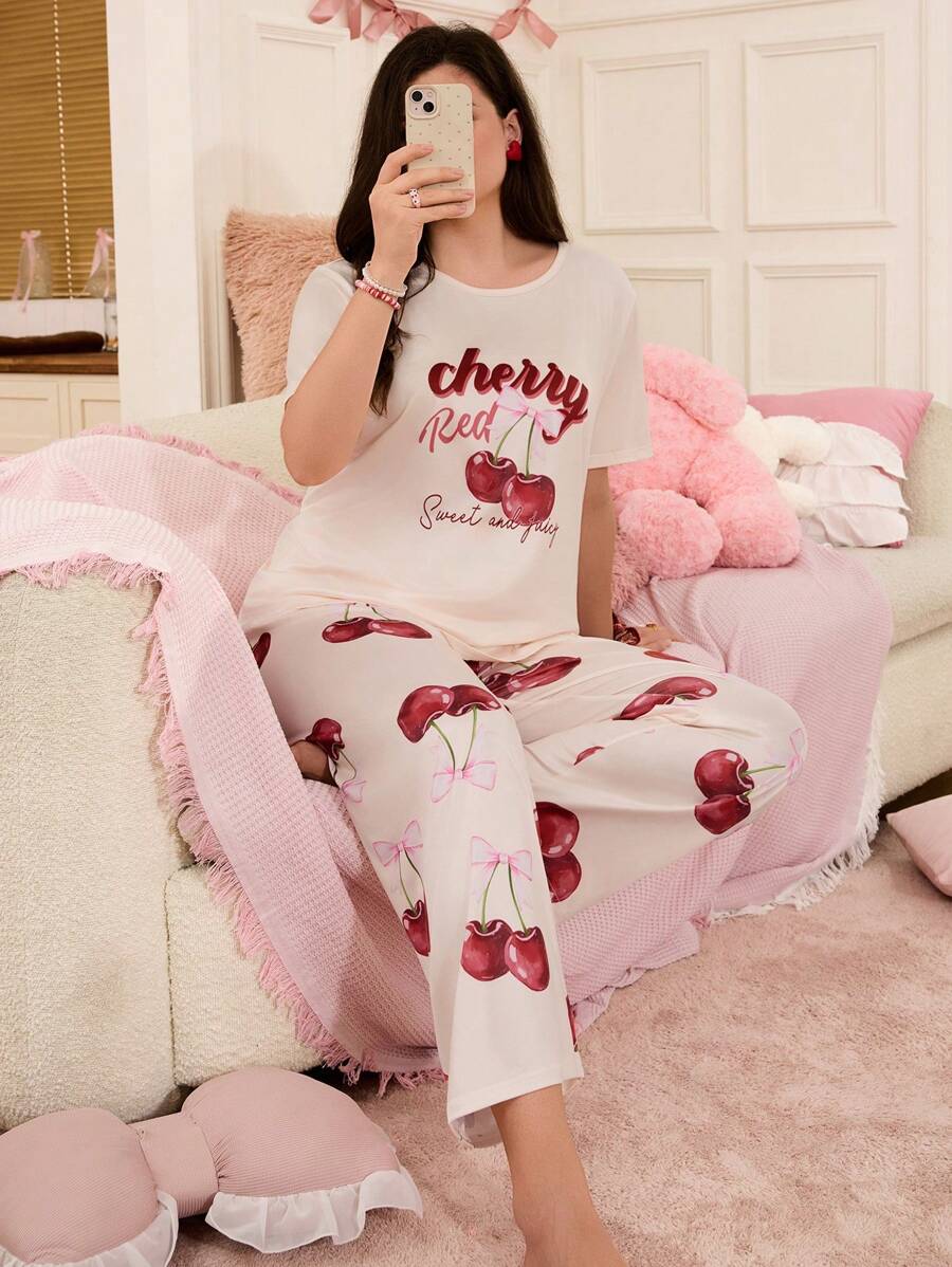 SweetSlumber Conjunto de ropa de dormir de talla grande con estampado de lazo de cereza y cuello redondo cómodo
