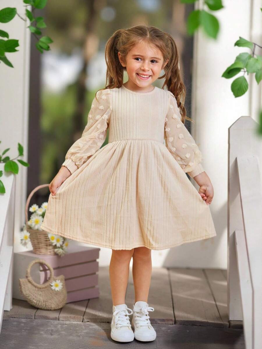 SHEIN Kleine Mädchen College-Stil Rundhalsausschnitt Kleid mit Farbblock Design