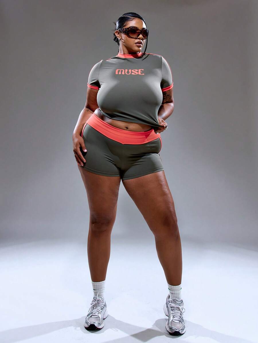 MUSERA Plus Size Low Rise Contrast Foldover Waistband Fitted Mini Shorts Summer Streetstyle Vacation Holiday 90's Y2k Cute Casual City Muse