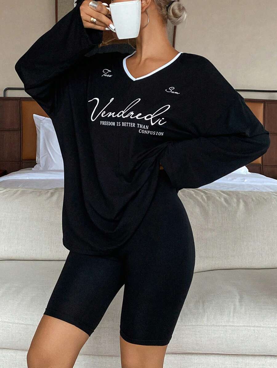 DAZY Set de 2 piezas para mujer que incluye una camiseta holgada de manga larga con cuello en V y estampado de letra, y un short ajustado para pijama