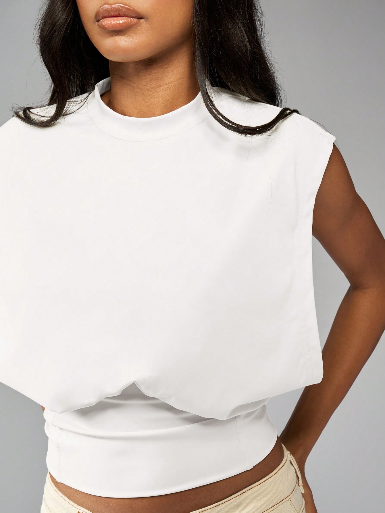 美品✦BRIEFING ✦ノースリーブモックネックシャツ ✦レッド✦M 美品✦BRIEFING ✦ノースリーブモックネックシャツ ✦レッド✦M