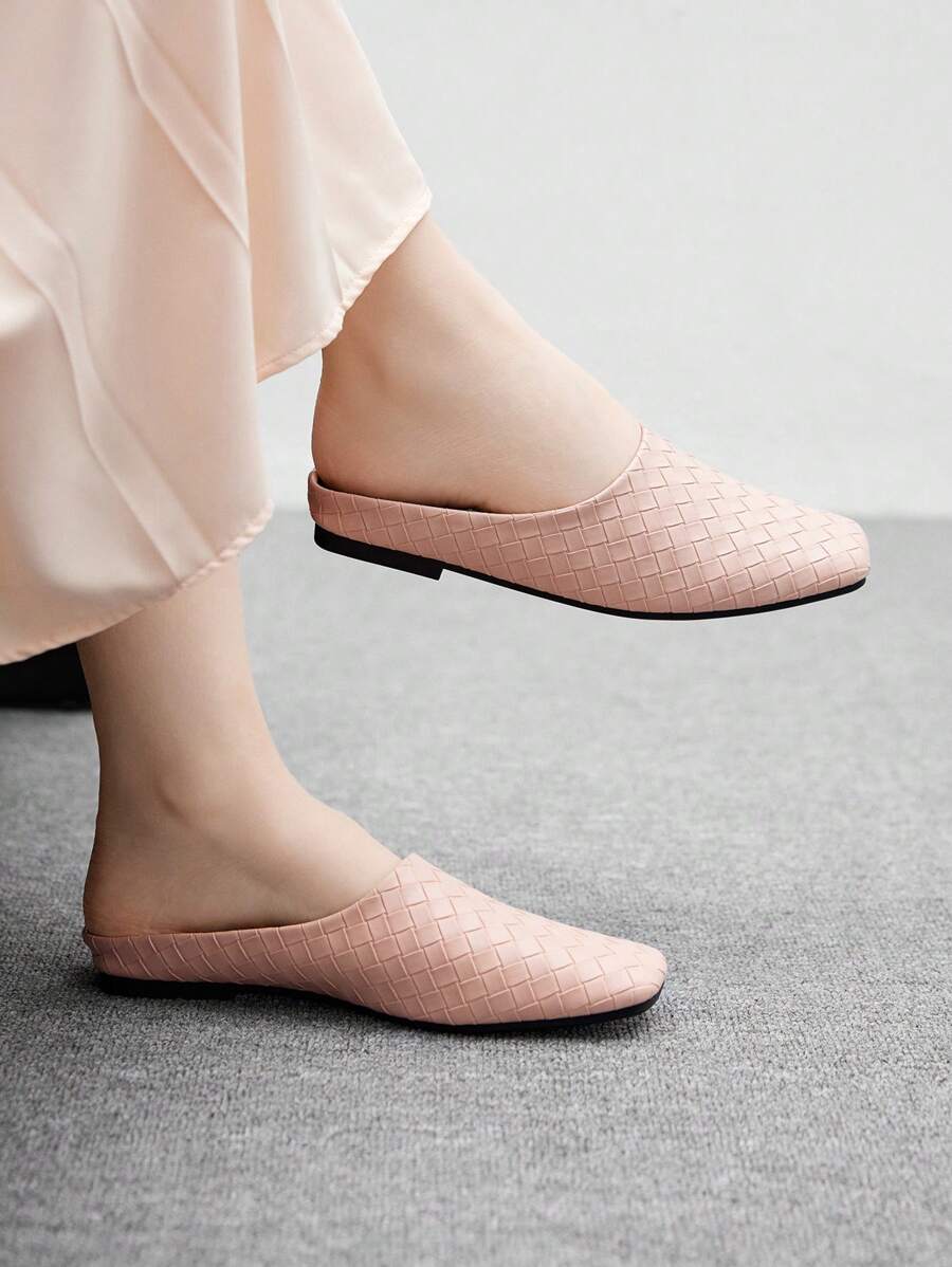 CUCCOO BIZCHIC Brown Woven Material Fashionable Square Toe Slip-On Flat Sandals For Women