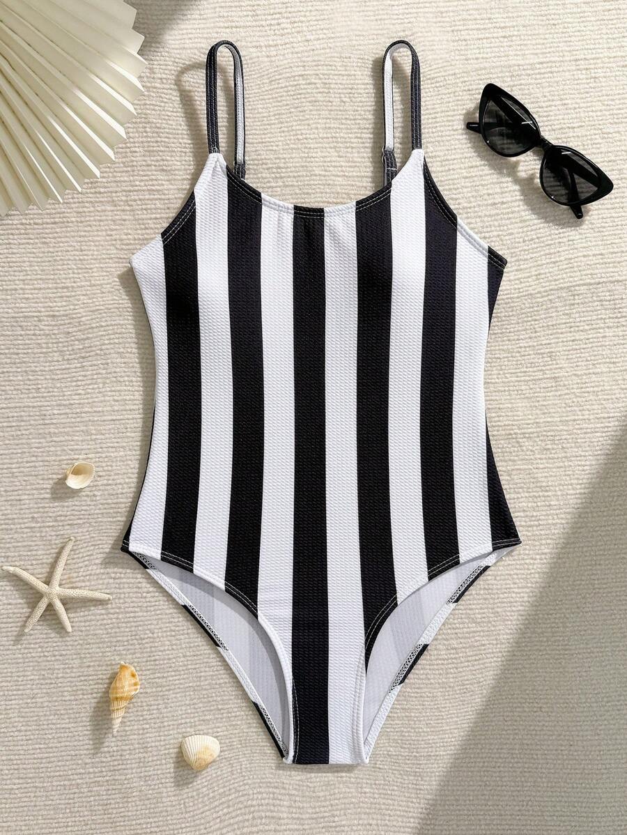 Lunivi Bañador de una pieza con estampado de rayas y tirantes ajustables para niñas, hecho de tela de chifón con burbujas, adecuado para vacaciones, playa, surf y natación