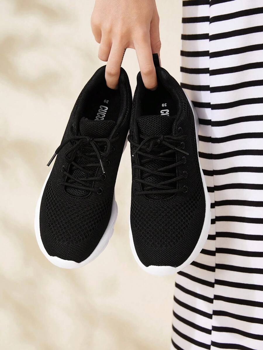 CUCCOO BASICS Sapatos femininos Moda Confortável Leve Corrida Ao Ar Livre Tênis Preto para Férias de Verão, Sapatos Esportivos de de Verão, Sapatos Casuais, De Volta às Aulas, Sapatos de Estudante Universitário, Sapatos de Natal, Outono, Ano Novo e Férias