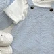 Azul y blanco