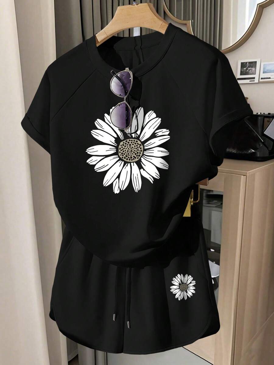 INAWLY Women's Daisy Floral Print T-Shirt & Shorts 2-Piece Set, Summer New Arrivals