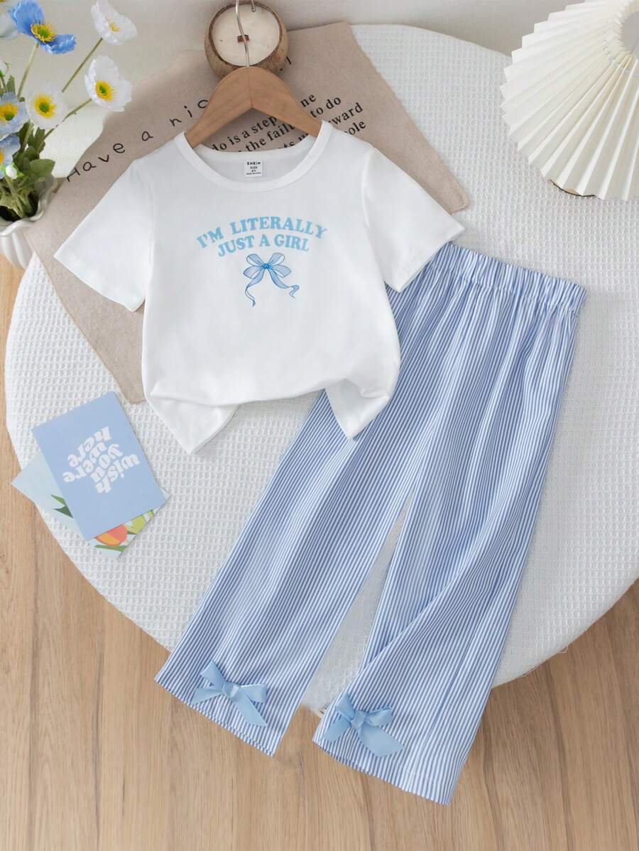 SHEIN Conjunto de 2 piezas de camiseta con estampado de oso de dibujos animados adorable y pantalones a cuadros para niña - Conjunto de ropa casual de verano