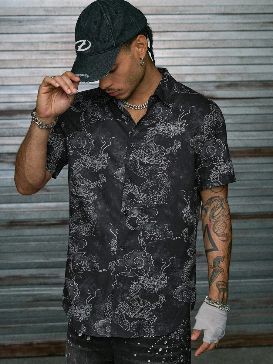 AXEPEAK Camicia casual da uomo a maniche corte con stampa di dragone intrecciata, adatta per uscire, marito
