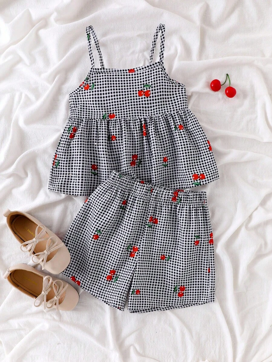 SHEIN Vintaside Kids Conjunto de 2 piezas de camisola y pantalones cortos con estampado de cereza a cuadros en negro y blanco para niña, transpirable y cómodo para el verano