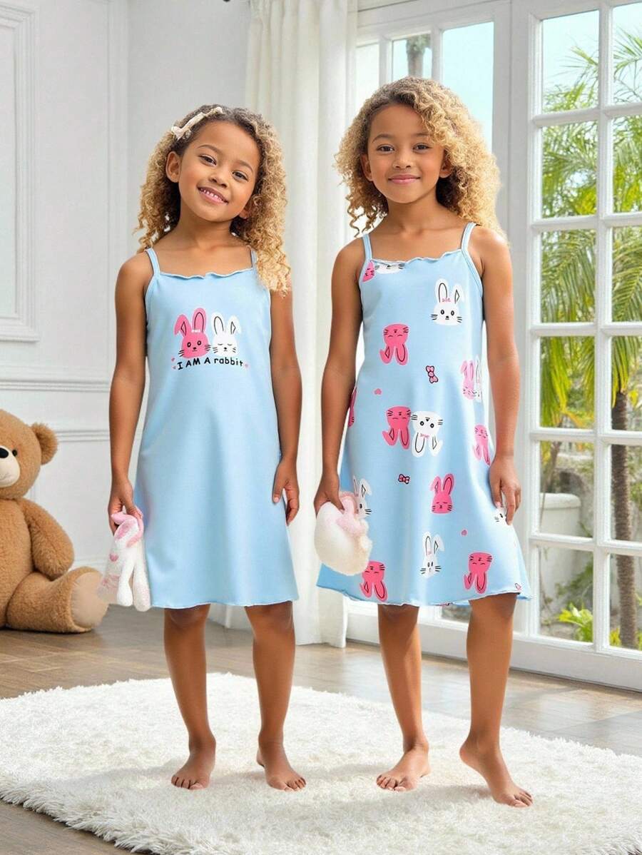 Set de 2 piezas de pijamas de vestido de camisola tejida con estampado de conejitos cómodo y lindo en blanco y rosa para niñas