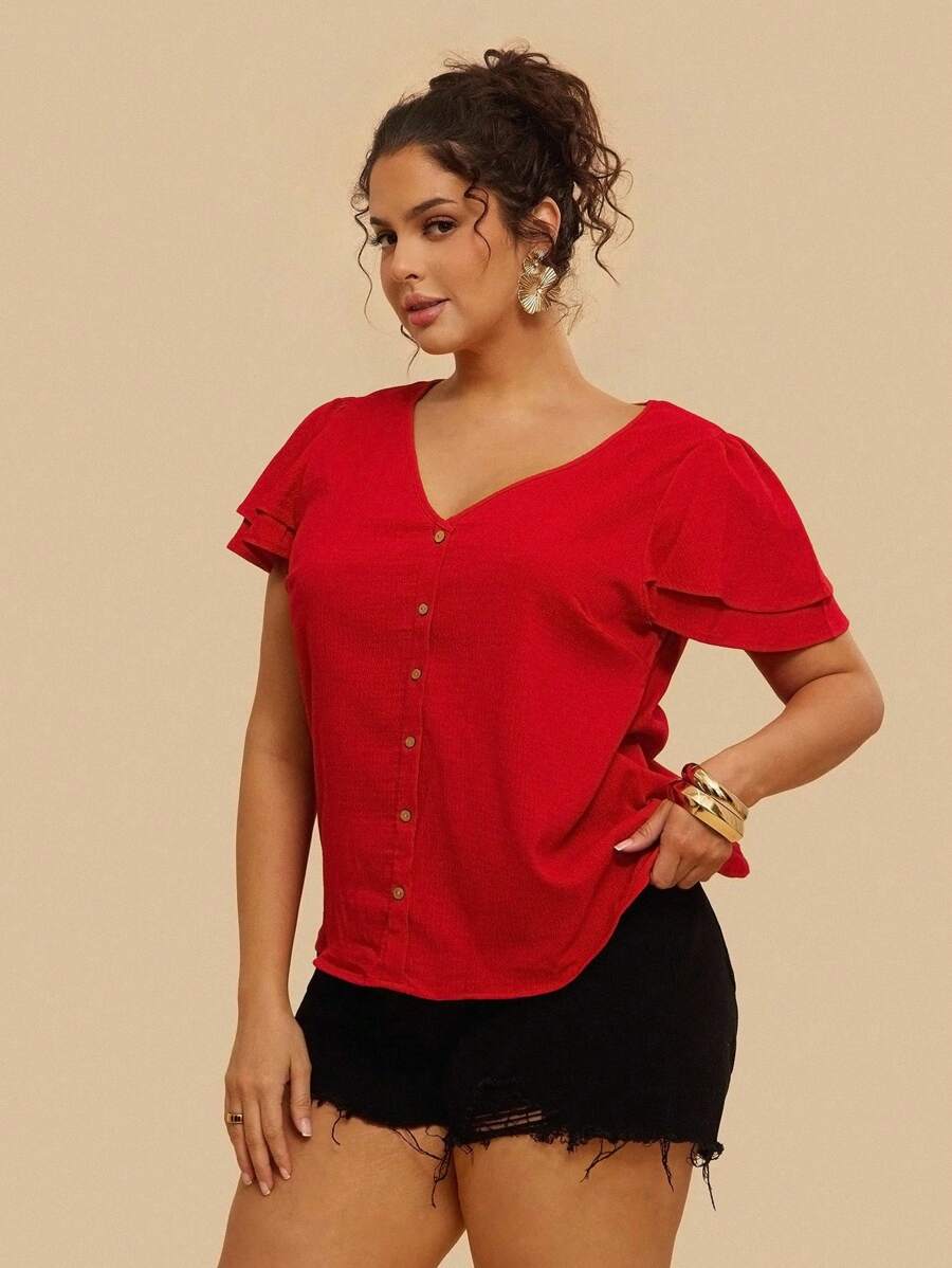 SHEIN VCAY Camisa de vacaciones con escote en V, de manga corta y de doble capa con volantes para tallas grandes