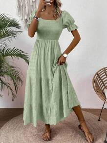 Gray green